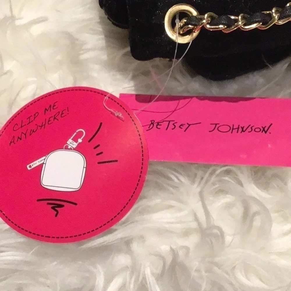 Betsey Johnson Black Velour Chain  CROSSBODY HANDBAG And Airpod ZIP POUCH NWT